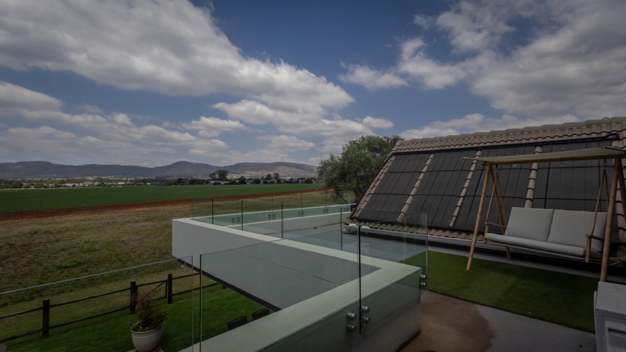 3 Bedroom Property for Sale in The Coves North West